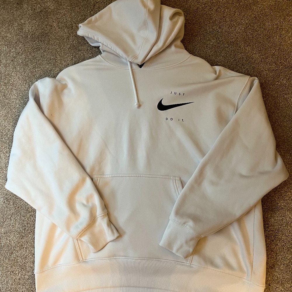 White nike hoodie